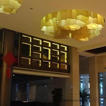 Zhangjiagang Jiangnan Garden Hotel Exterior photo