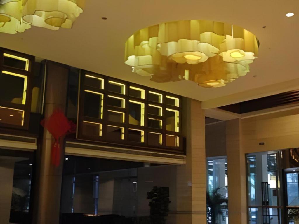 Zhangjiagang Jiangnan Garden Hotel Exterior photo