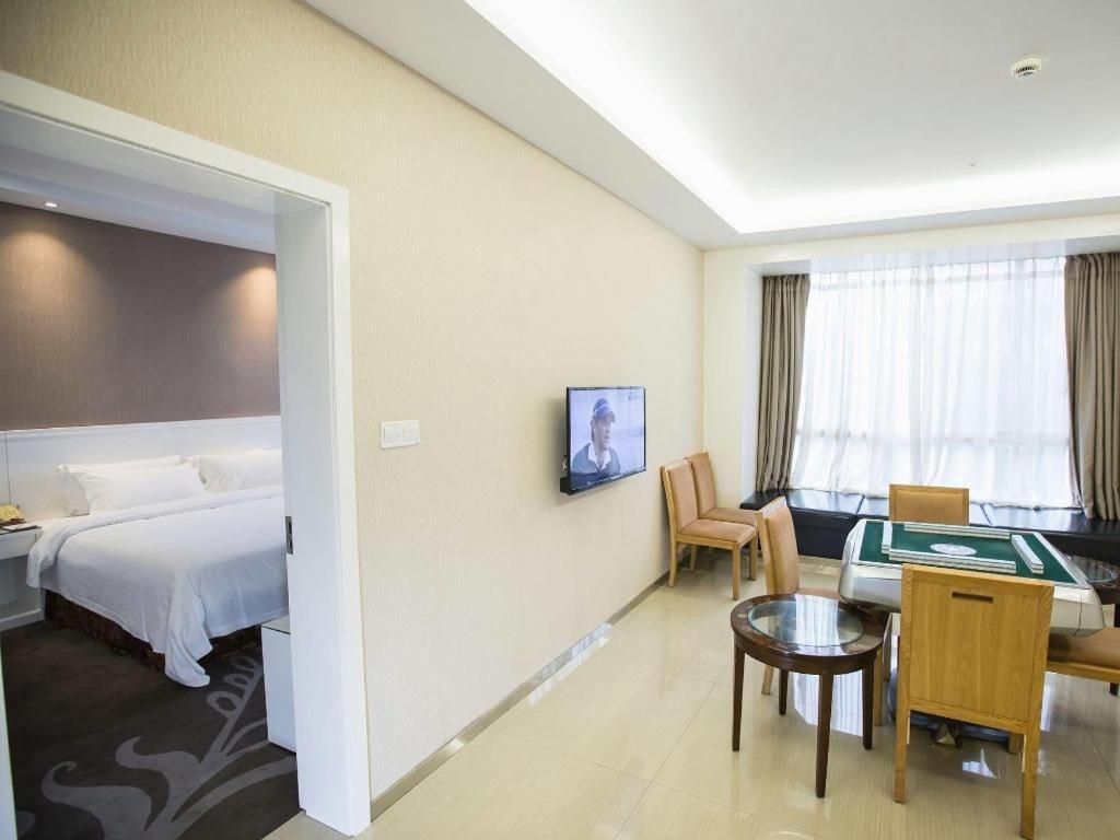 Zhangjiagang Jiangnan Garden Hotel Exterior photo